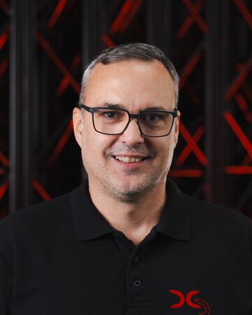 Thorsten Tscharf